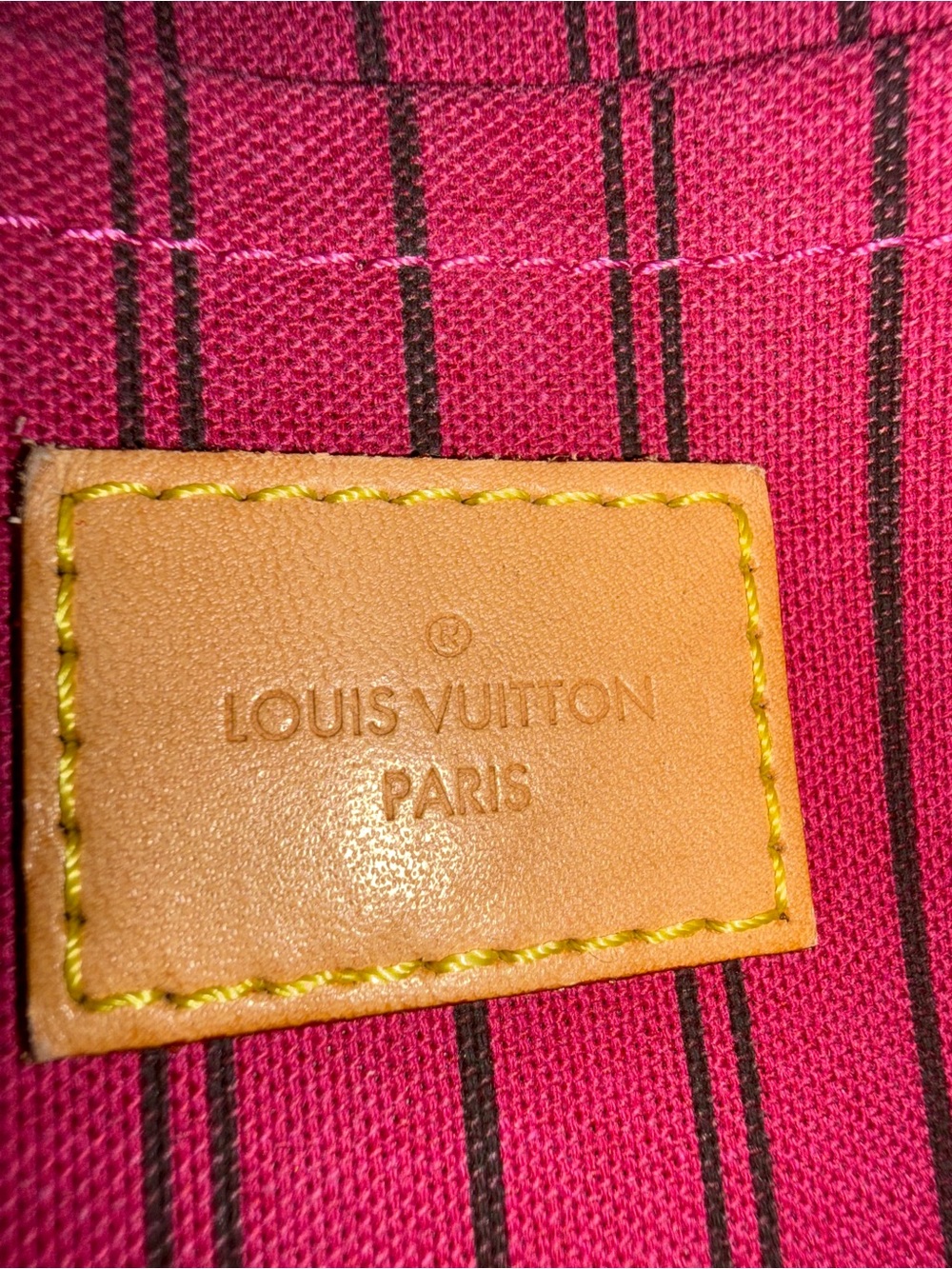 Authentic Louis Vuitton Monogram Neverfull GM pouch pivoine GUC - Picture 10 of 12